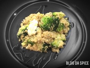 Quinoa com brócolos e mascarpone - Blog da Spice