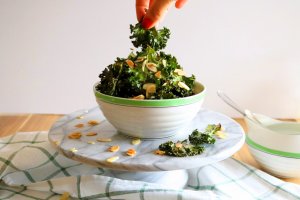 Chips de Kale com soja e amêndoas - Blog da Spice